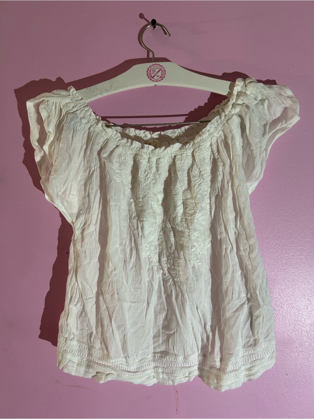 Hollister White Off-Shoulder Peasant Blouse